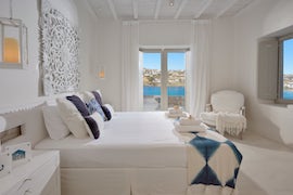 Villa Baydream Support Mykonos Villas3