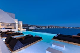 Negra Estate Support Mykonos Villas47